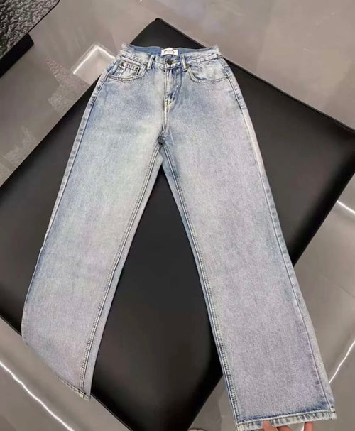 High Waist Jeans - Avelyn